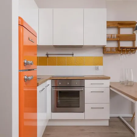 Sunset & Beige Oasis - 1Br & Balcony - Kazimierz
